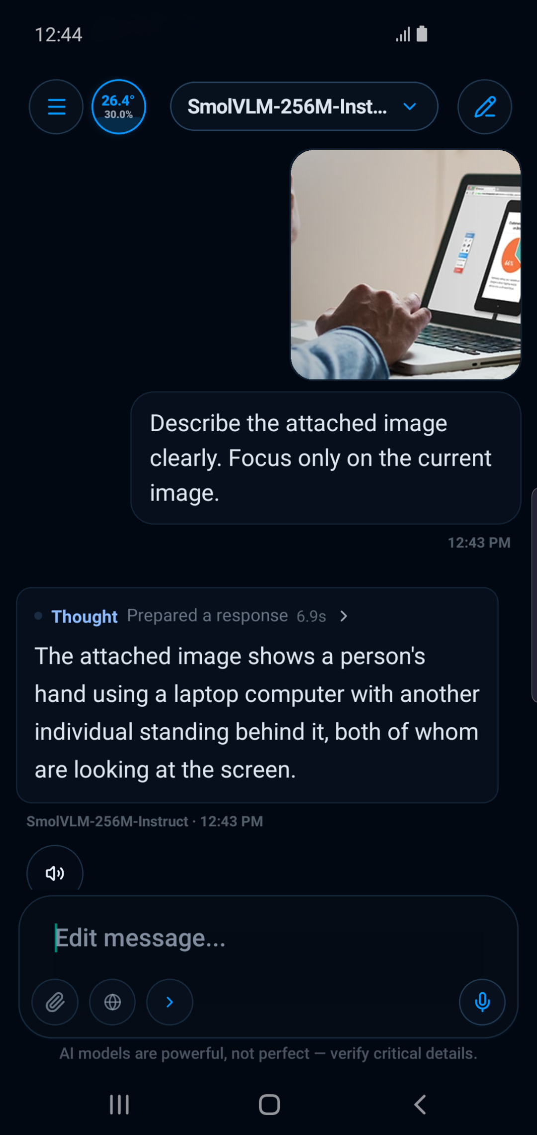 Samsung S10 — SmolVLM vision screenshot